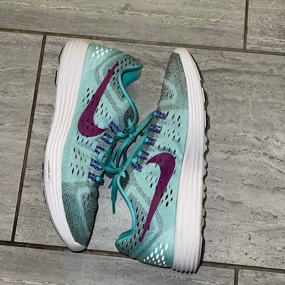 Nike LunarTempo‎ Women's Sz 9.5 Running Comfort Sneaker Shoes 705462-401